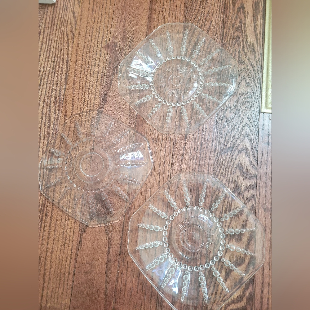 Vintage plates
